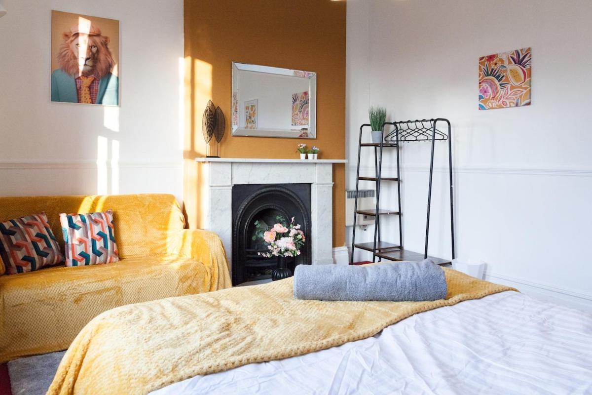 マンチェスター Victorian Elegance At Kingscliffe, Sleeps 17ヴィラ エクステリア 写真