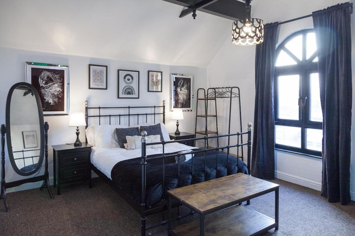 マンチェスター Victorian Elegance At Kingscliffe, Sleeps 17ヴィラ エクステリア 写真
