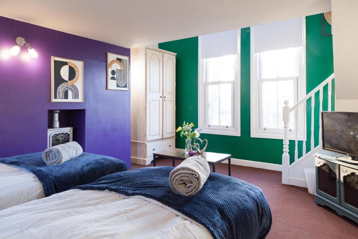 マンチェスター Victorian Elegance At Kingscliffe, Sleeps 17ヴィラ エクステリア 写真