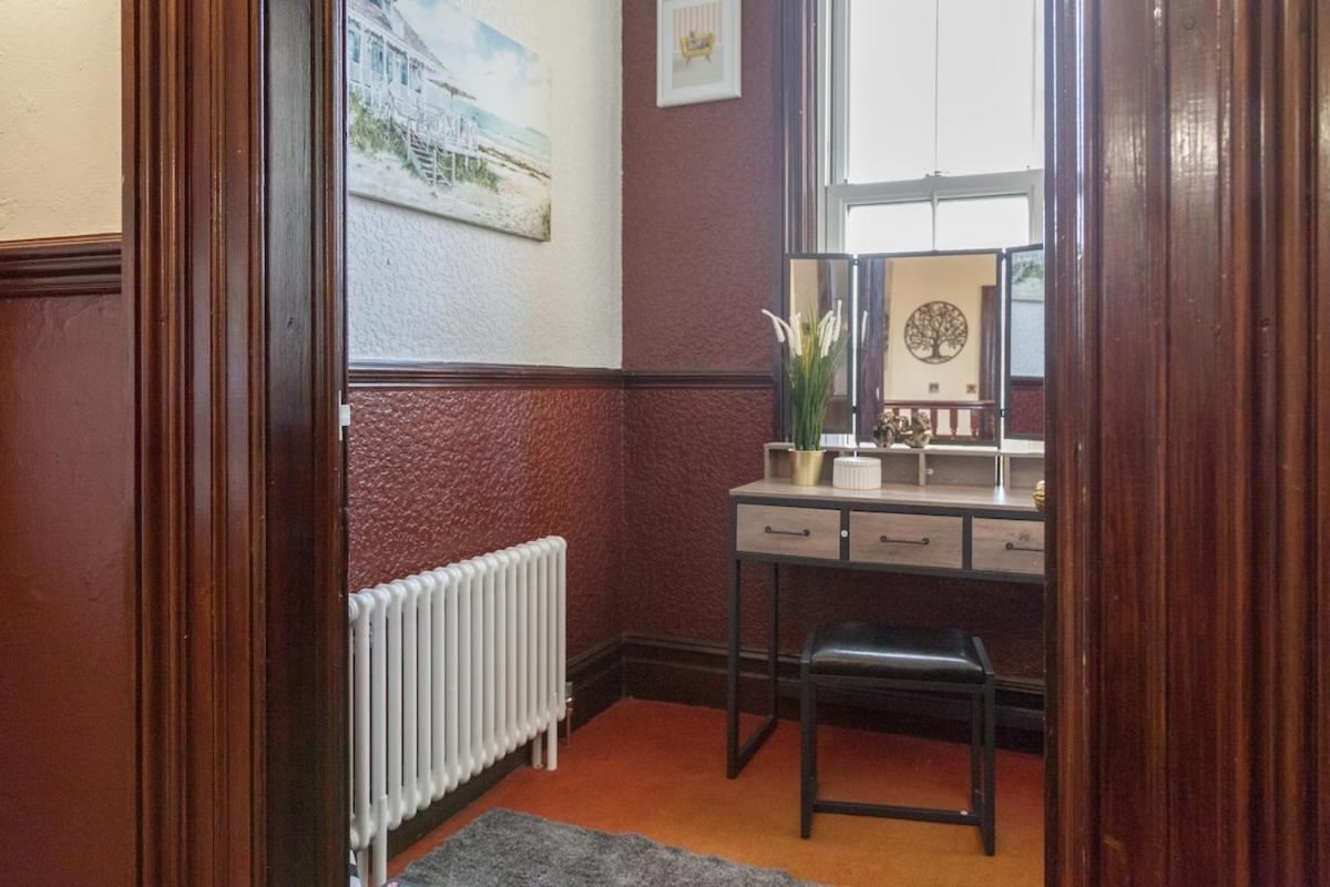マンチェスター Victorian Elegance At Kingscliffe, Sleeps 17ヴィラ エクステリア 写真