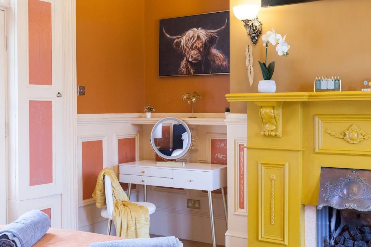 マンチェスター Victorian Elegance At Kingscliffe, Sleeps 17ヴィラ エクステリア 写真
