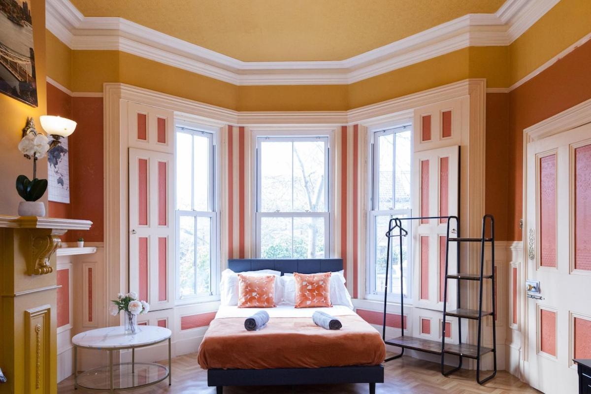 マンチェスター Victorian Elegance At Kingscliffe, Sleeps 17ヴィラ エクステリア 写真
